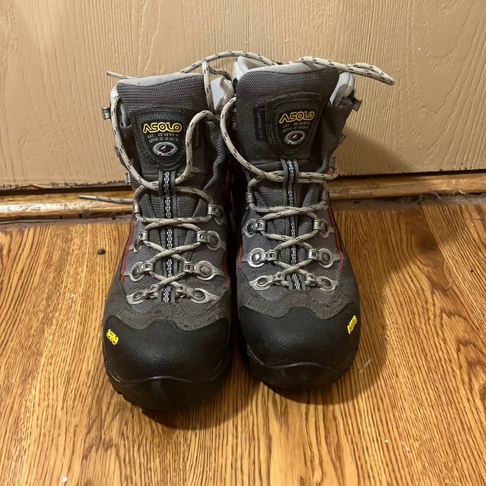ASOLO hiking boots